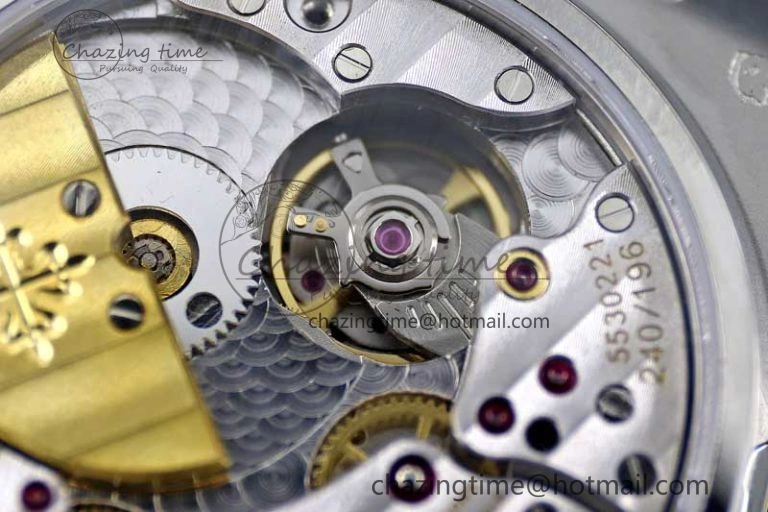 Refined Nautilus 5740 SS GRF Best Edition Green Dial on SS Bracelet A 8832
