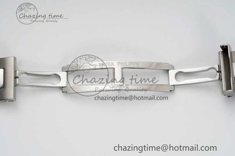 Sporty Nautilus 5740 SS GRF Best Edition White Dial on SS Bracelet A 8839