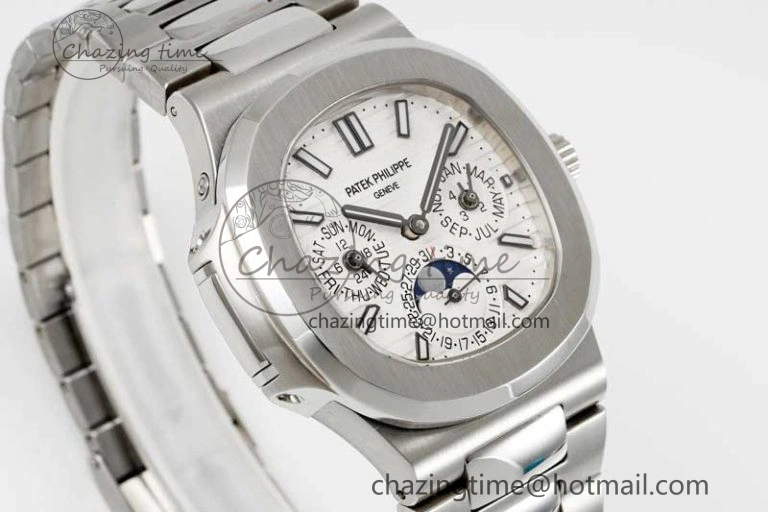 Sporty Nautilus 5740 SS GRF Best Edition White Dial on SS Bracelet A 8839