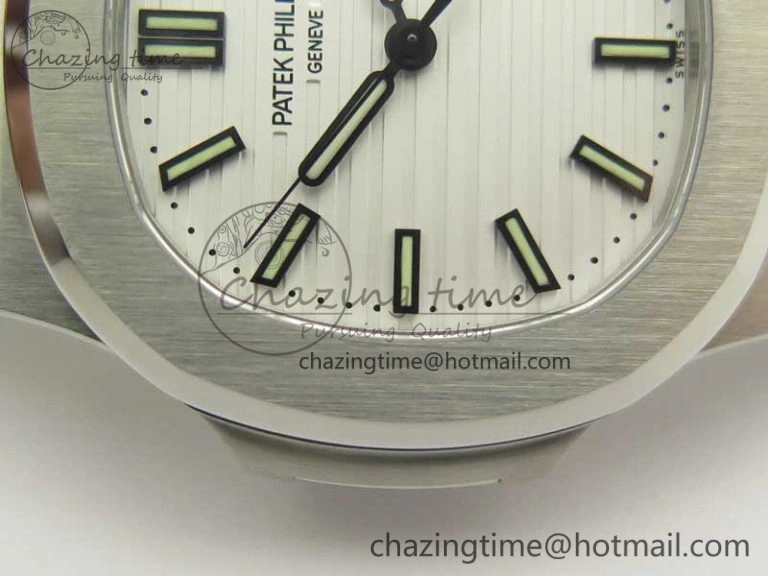 Comfortable Nautilus Jumbo 5711 MKF 1:1 Best Edition White Textured Dial on SS Bracelet A324 Clone V 8989