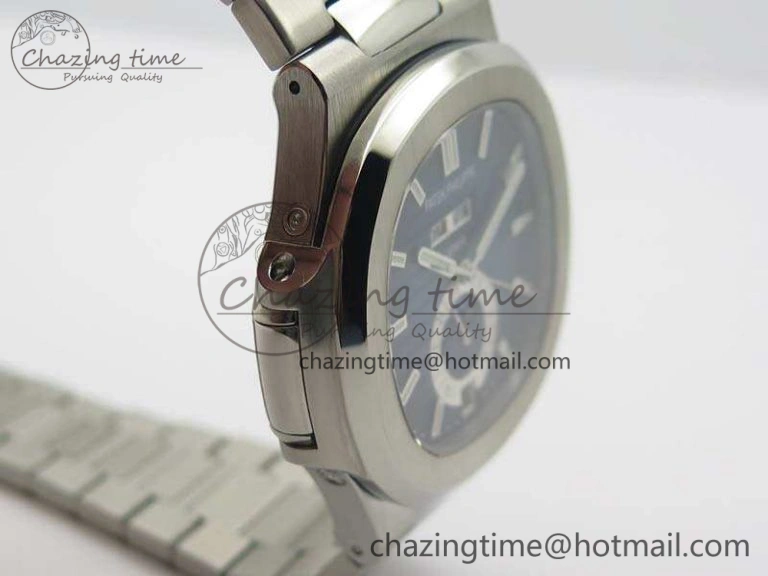 StreetReady Nautilus Moonphase SS KMF Blue Dial On SS Bracelet Calendar Movement V 9015