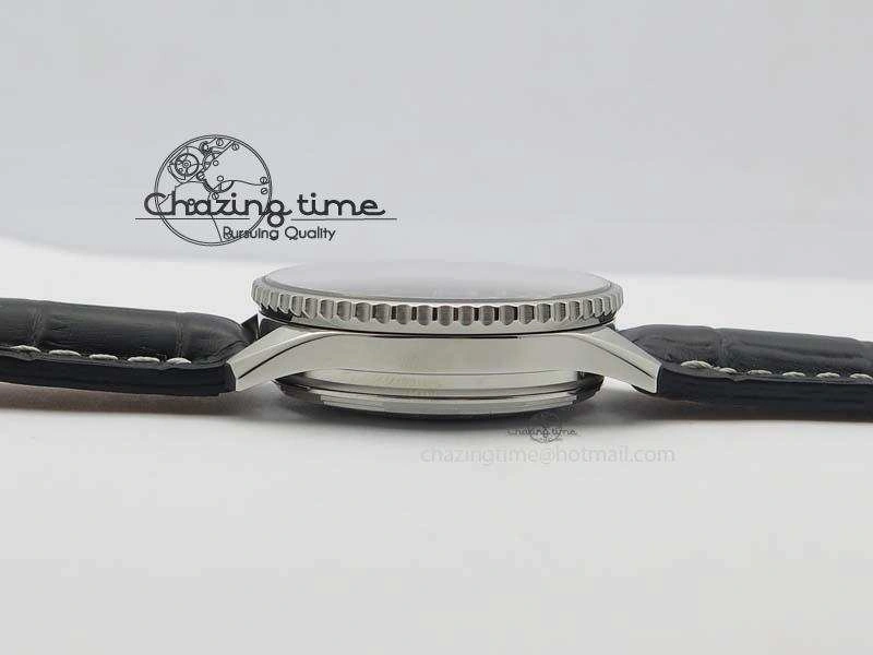 Modern Navitimer 01 SS Gray Dial On Black Leather Strap A 5769