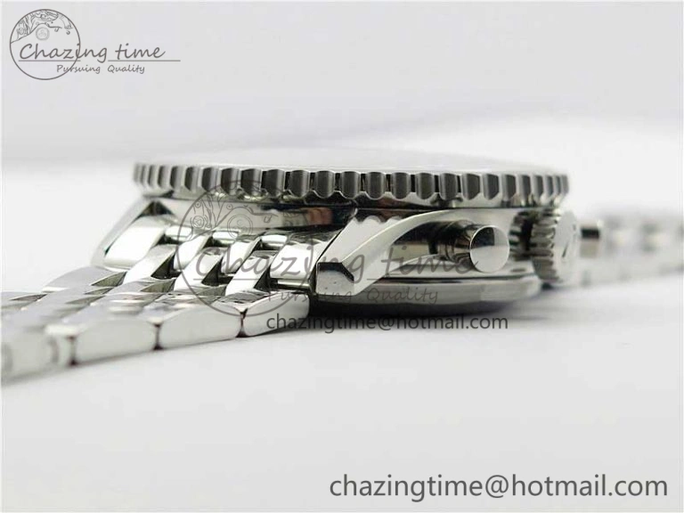 Navitimer 1 SS 43mm GF 1:1 Best Edition White Dial on SS Bracelet A FlexibleFit 5591