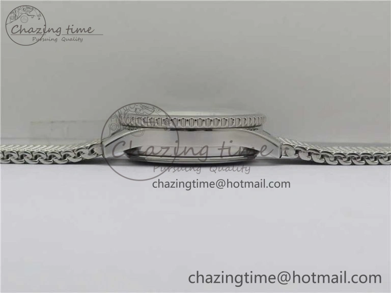 Navitimer 41mm SS B50 Best Edition SS Black Dial Stick Markers on SS Bracelet A Stylish 5553
