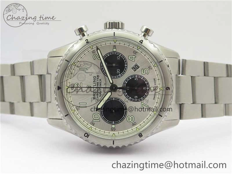 Navitimer 8 B01 Chrono 43mm SS Best Edition Silver Dial on SS Bracelet A Trendy 5547