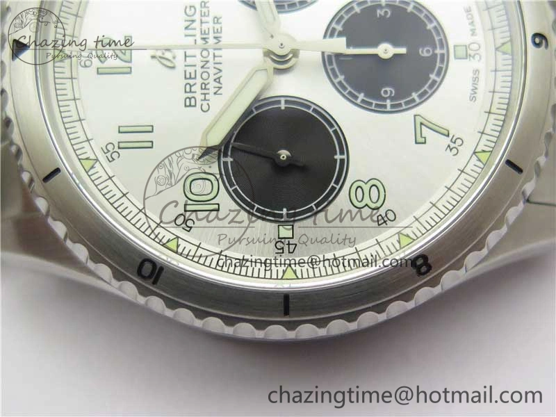 Navitimer 8 B01 Chrono 43mm SS Best Edition Silver Dial on SS Bracelet A Trendy 5547
