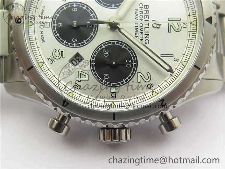 Navitimer 8 B01 Chrono 43mm SS Best Edition Silver Dial on SS Bracelet A Trendy 5547