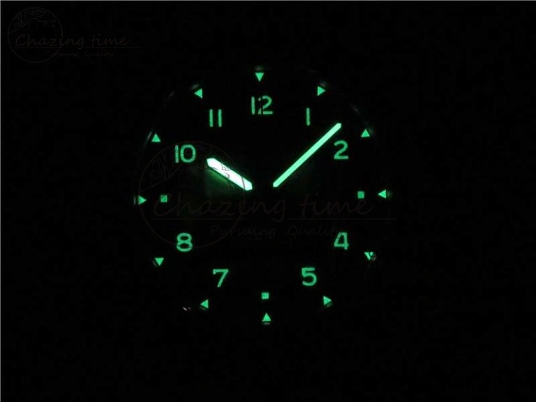 Navitimer 8 B01 Chrono 43mm SS Black Bezel Best Edition Black Dial on SS Bracelet A TopPick 5546
