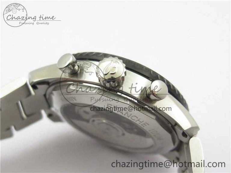 Navitimer 8 B01 Chrono 43mm SS Black Bezel Best Edition Black Dial on SS Bracelet A TopPick 5546