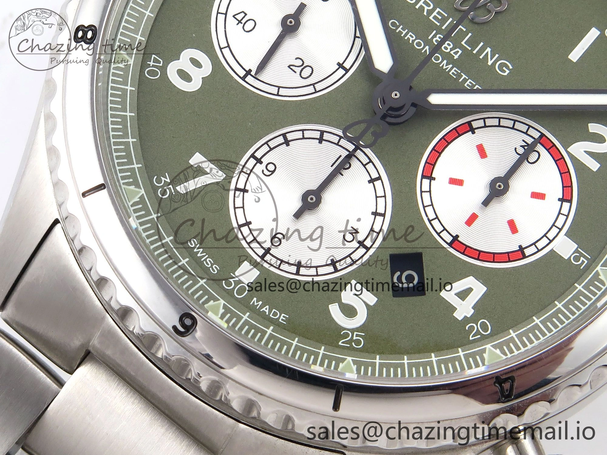DailyWear Navitimer 8 B01 Chrono SS EF 1:1 Best Edition Green Dial Arabic Bezel on SS Bracelet A 5502