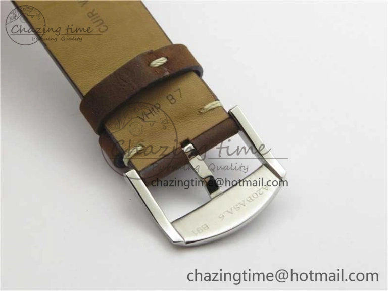 Affordable Navitimer B01 Chronograph 43 TWA Edition SS OXF White Dial Steel Markers on Brown Leather Strap A 5600