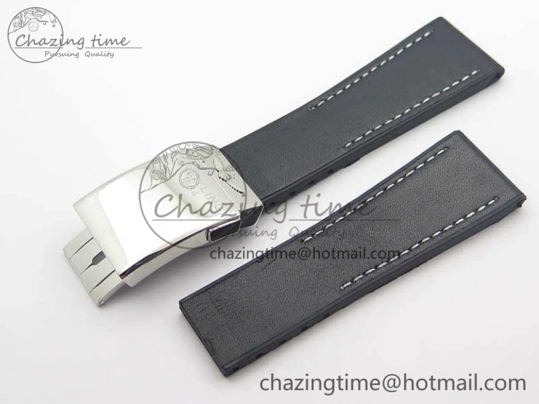 OMEGA GIFT BOXSET WITH PAPERS AND CARDS StreetReady 7797