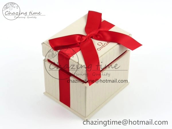OMEGA GIFT BOXSET WITH PAPERS AND CARDS StreetReady 7797