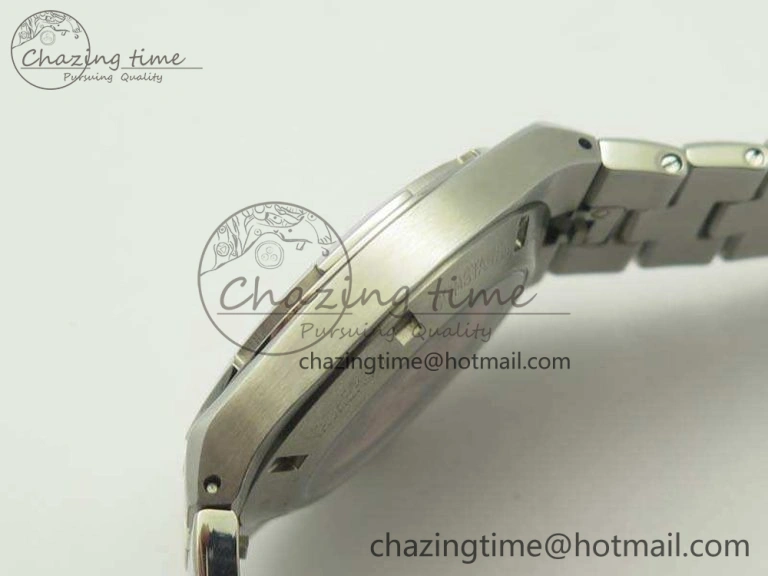 Overseas 2000V SS 3AF Best Edition Blue Dial On SS Bracelet A Comfortable 9958