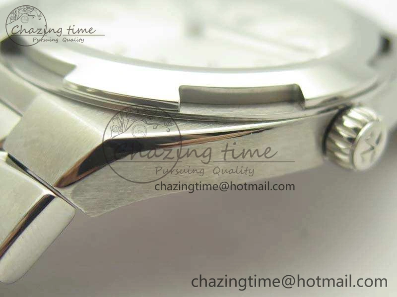 Overseas 2000V SS 3AF Best Edition White Dial On SS Bracelet A UrbanChic 9960
