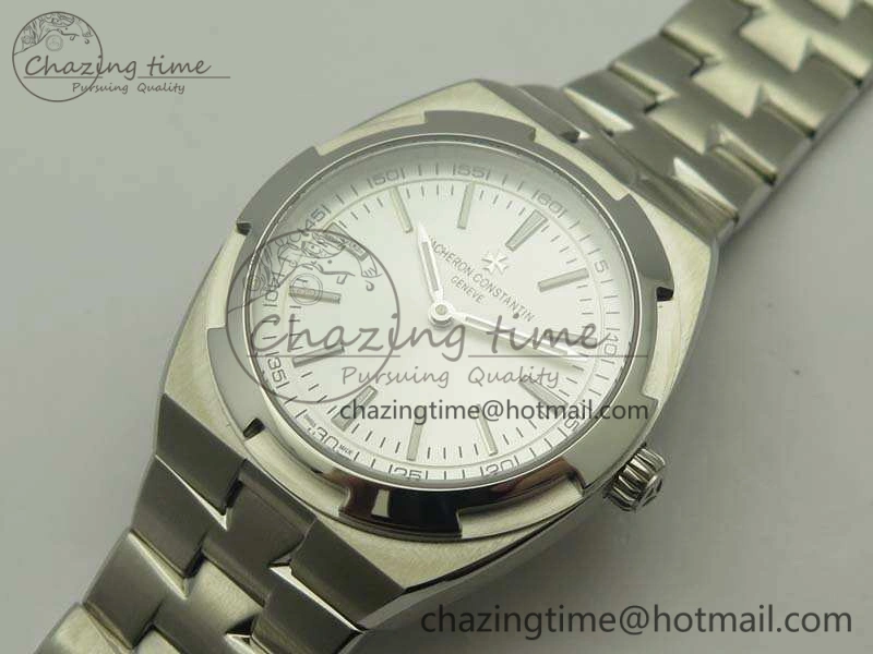 Overseas 2000V SS 3AF Best Edition White Dial On SS Bracelet A UrbanChic 9960