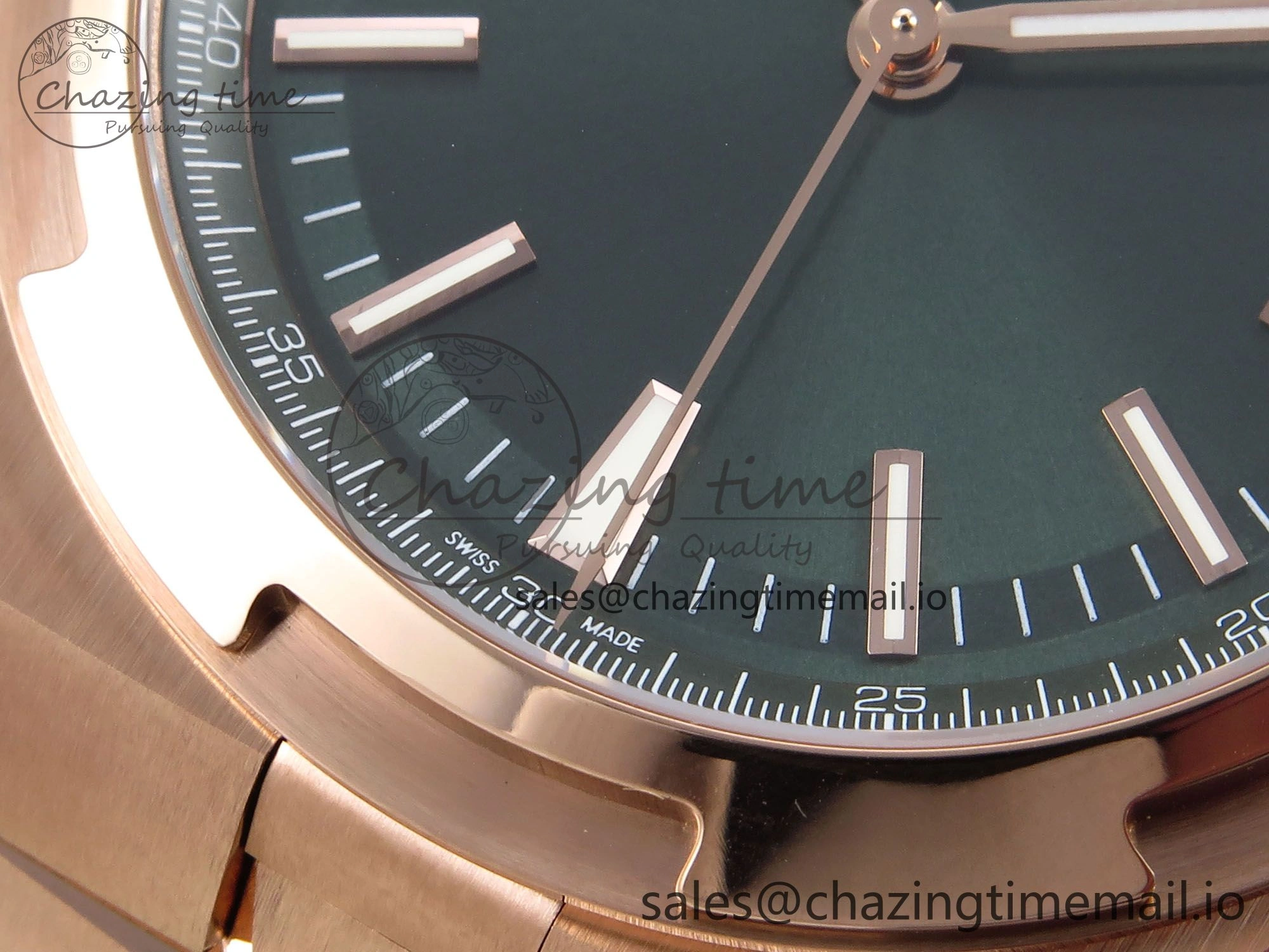 Effortless Overseas 4500V RG 8F 1:1 Best Edition Green Dial on RG Bracelet A 9840
