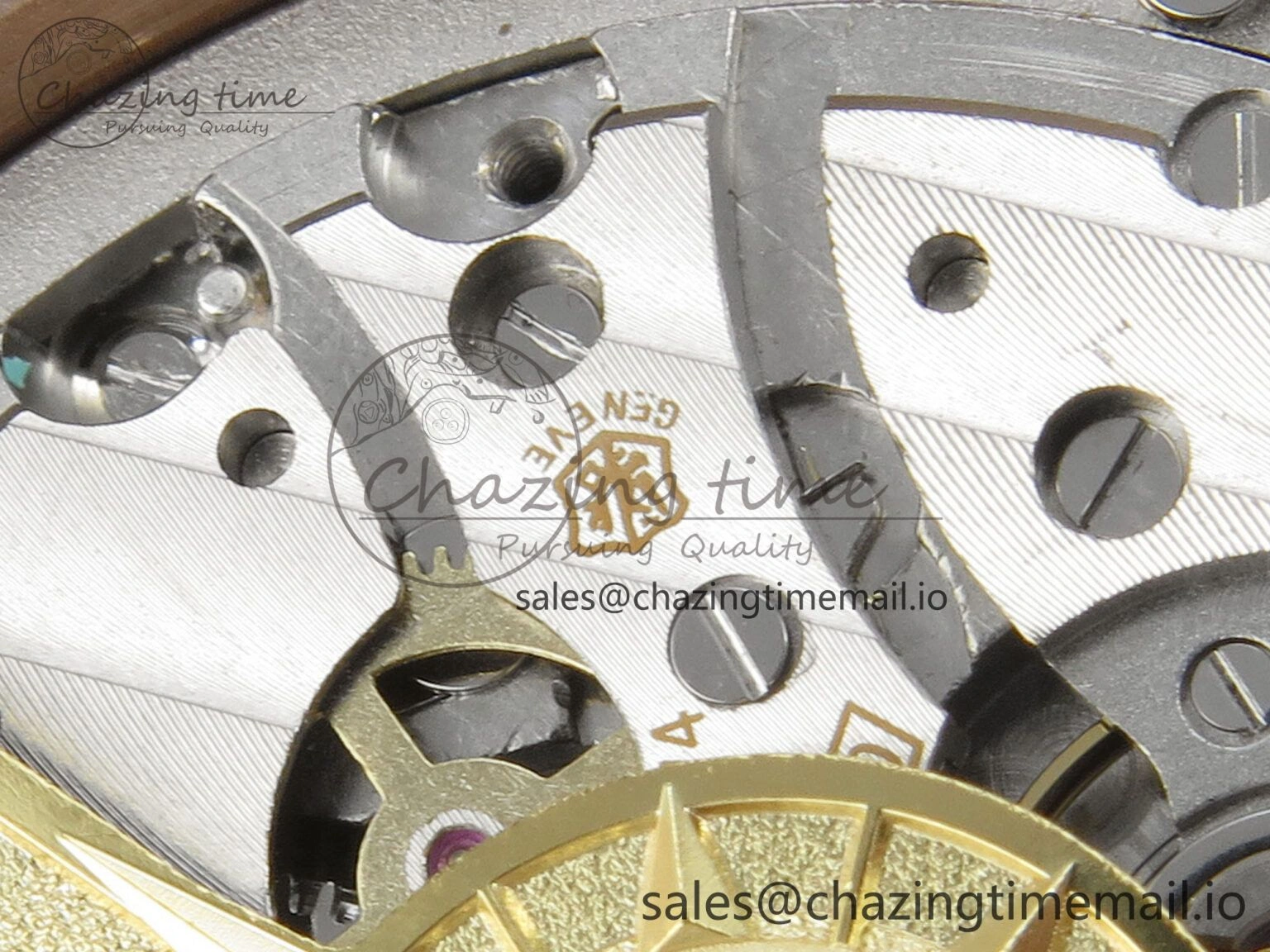 SoftTouch Overseas 4500V RG ZF 1:1 Best Edition Green Dial on RG Bracelet A 9817