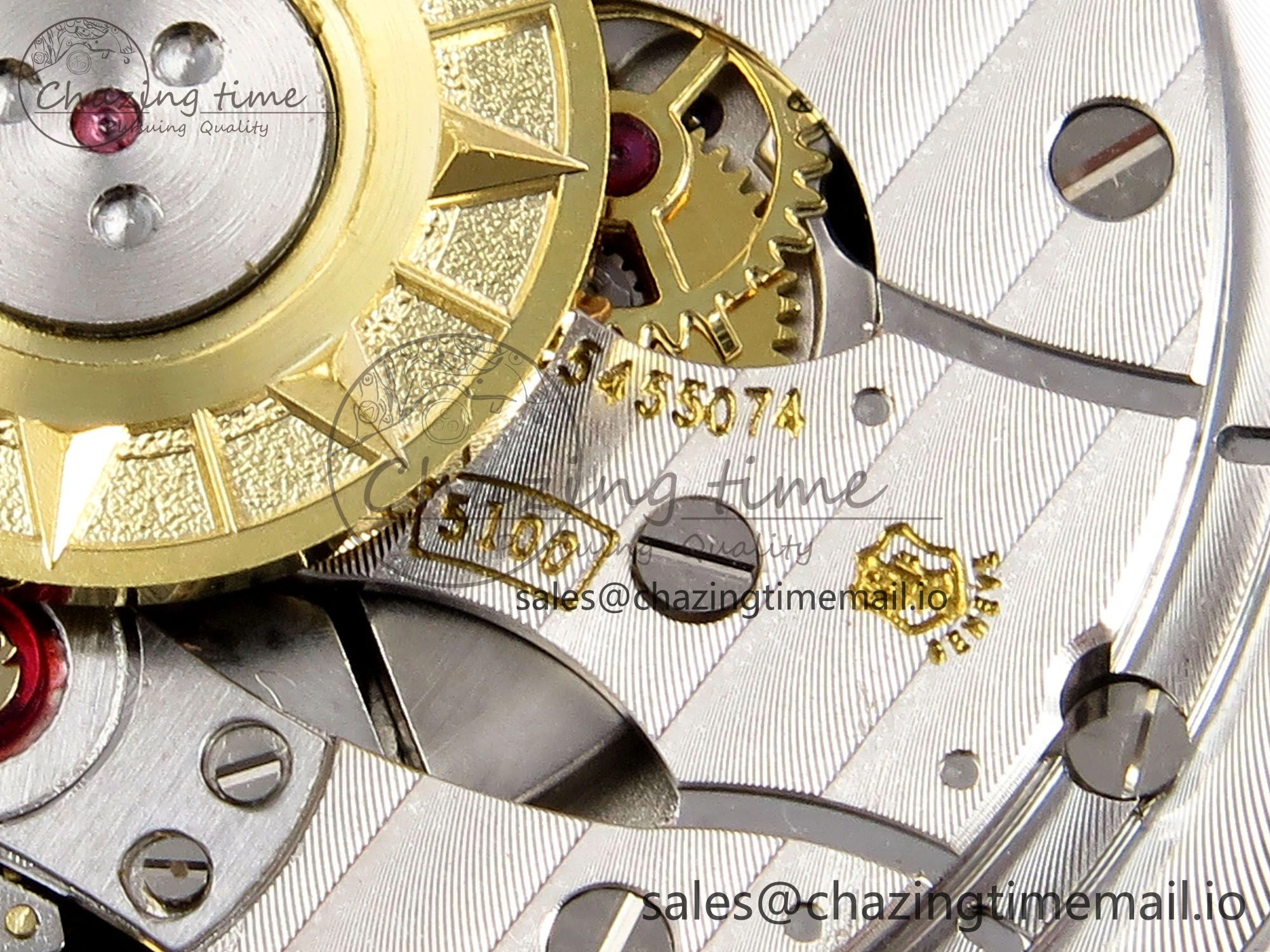 Overseas 4500V SS 8F 1:1 Best Edition Brown Dial on SS Bracelet A Effortless 9836