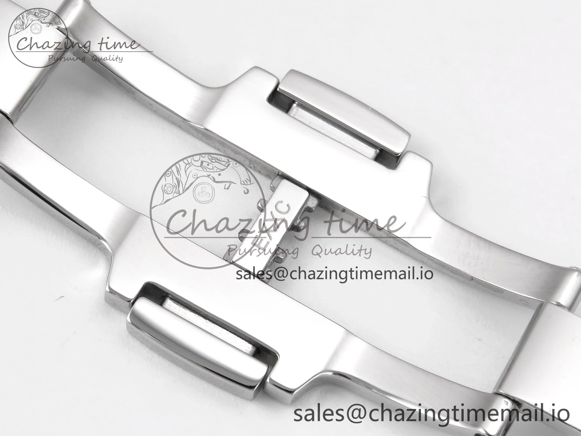 Overseas 4500V SS 8F 1:1 Best Edition Brown Dial on SS Bracelet A Effortless 9836