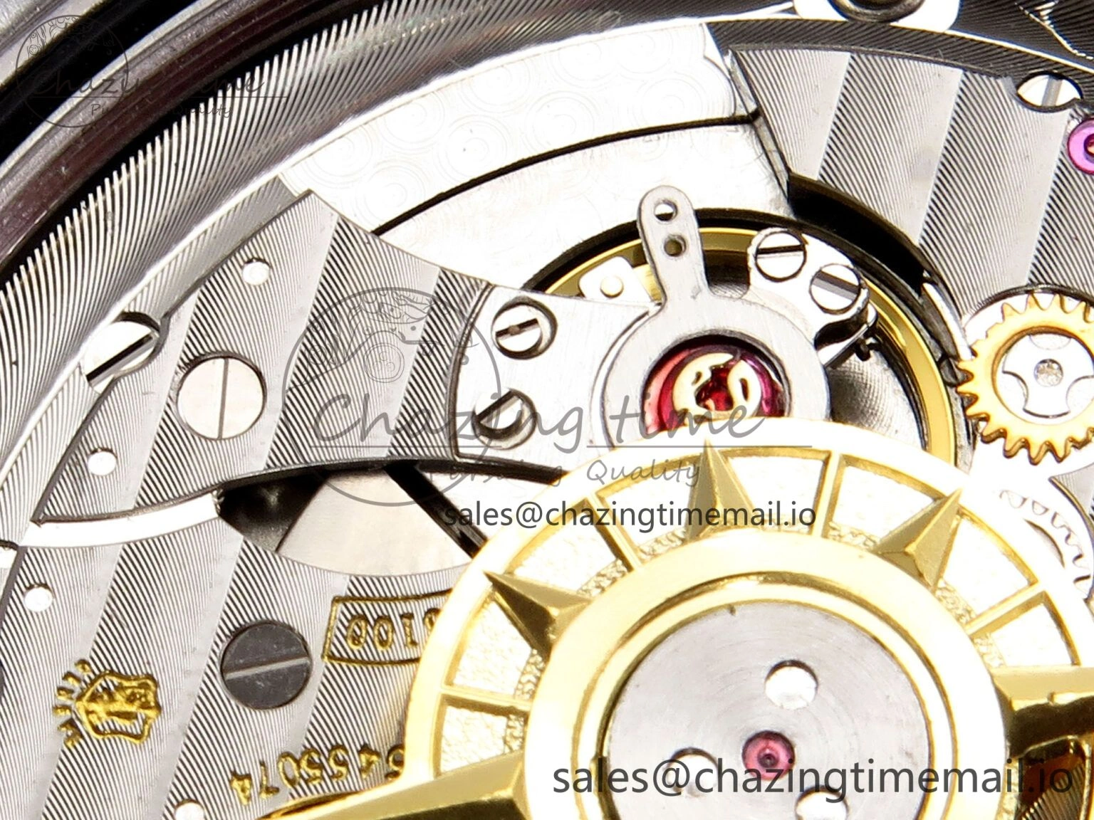 Overseas 4500V SS 8F 1:1 Best Edition Green Dial on SS Bracelet A MultiPurpose 9835