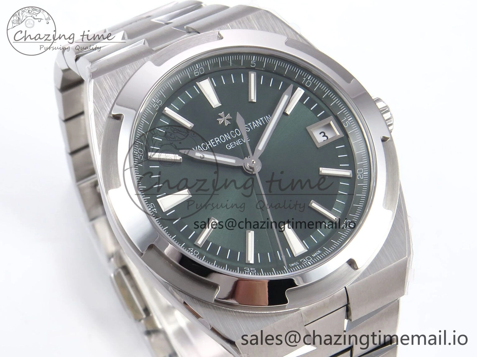 Overseas 4500V SS 8F 1:1 Best Edition Green Dial on SS Bracelet A MultiPurpose 9835