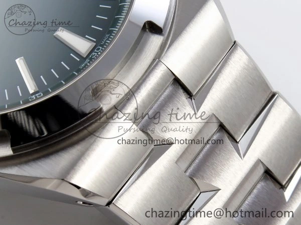 Overseas 4500V SS MKSF 1:1 Best Edition Green Dial on SS Bracelet A OdorResistant 9876