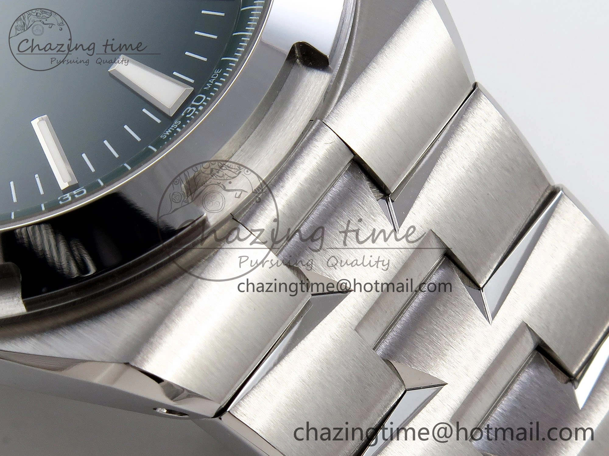 Overseas 4500V SS MKSF 1:1 Best Edition Green Dial on SS Bracelet A OdorResistant 9876