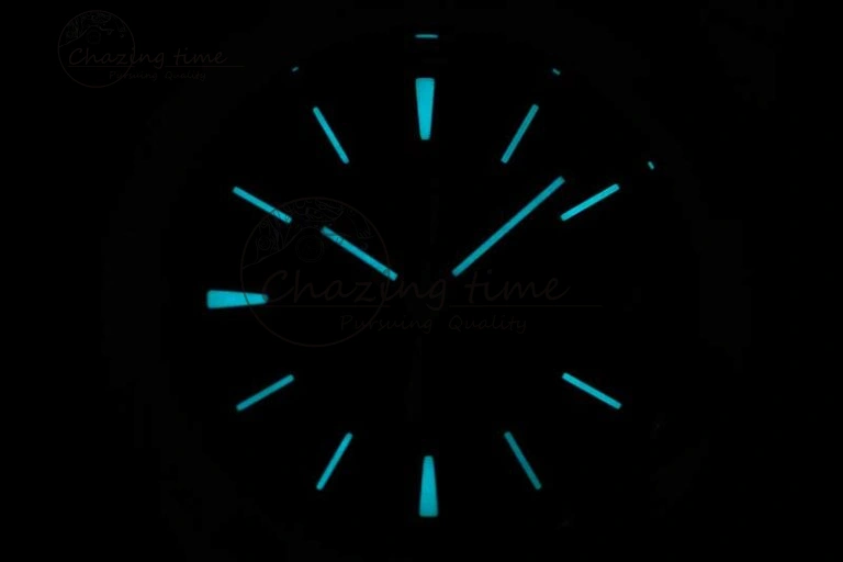 Seasonal Overseas 4500V SS ZF 1:1 Best Edition Blue Dial on Blue Rubber Strap A 9898