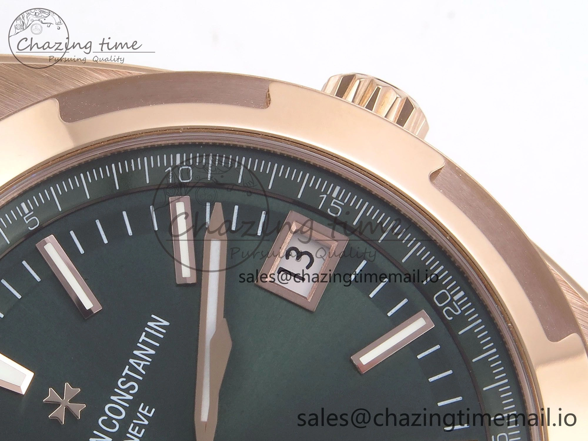 Overseas 4520V RG 8F Best Edition Green Dial On Green Rubber Strap A OnTrend 9850