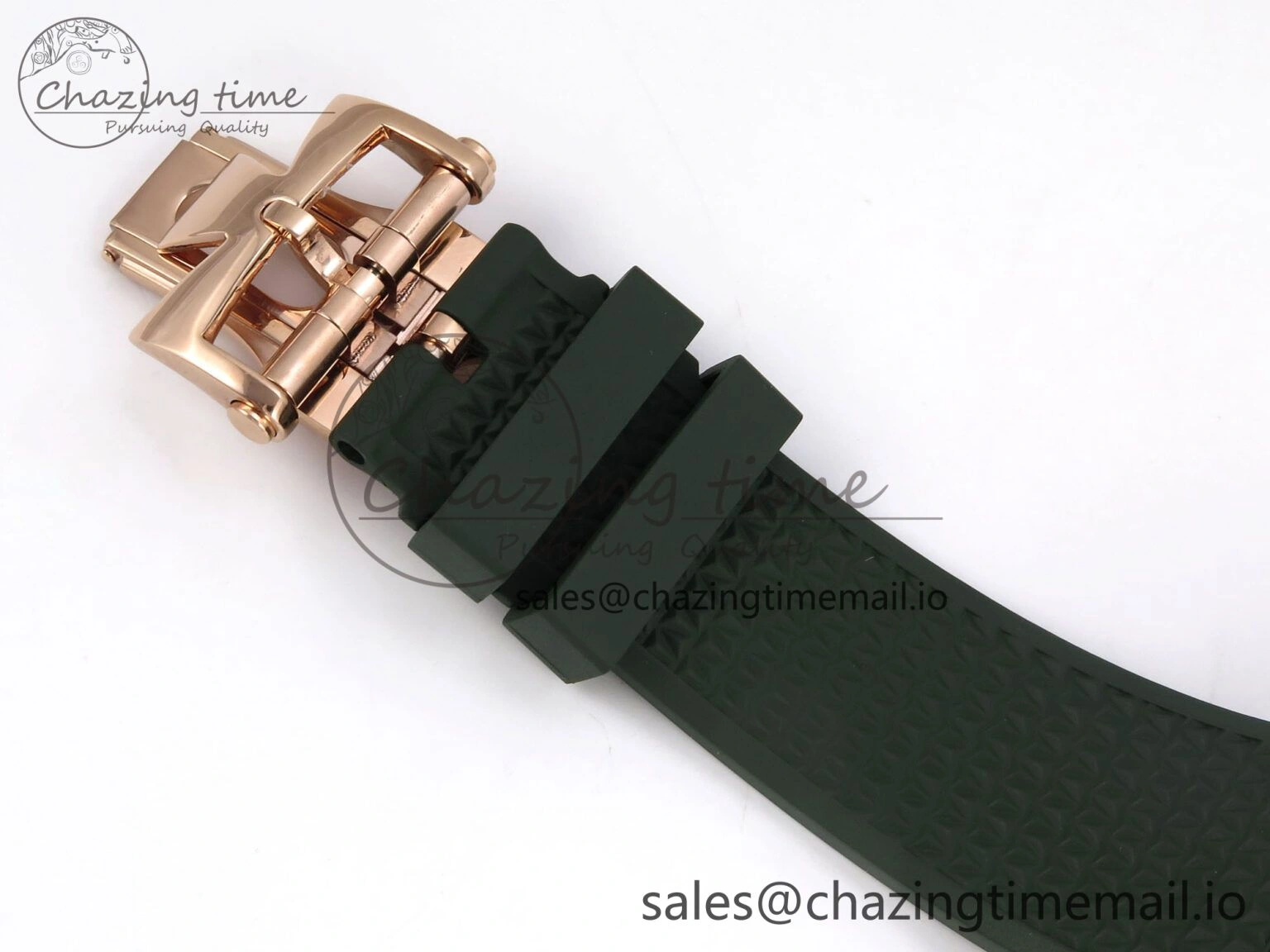 Overseas 4520V RG 8F Best Edition Green Dial On Green Rubber Strap A OnTrend 9850