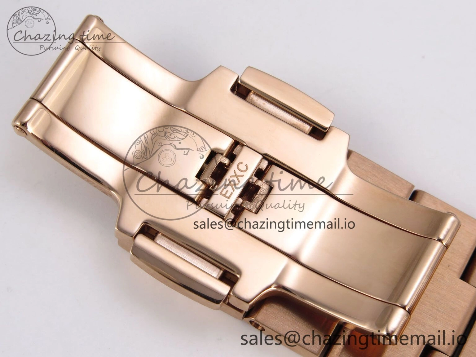 Overseas 4520V RG 8F Best Edition Green Dial on RG Bracelet A Reliable 9844
