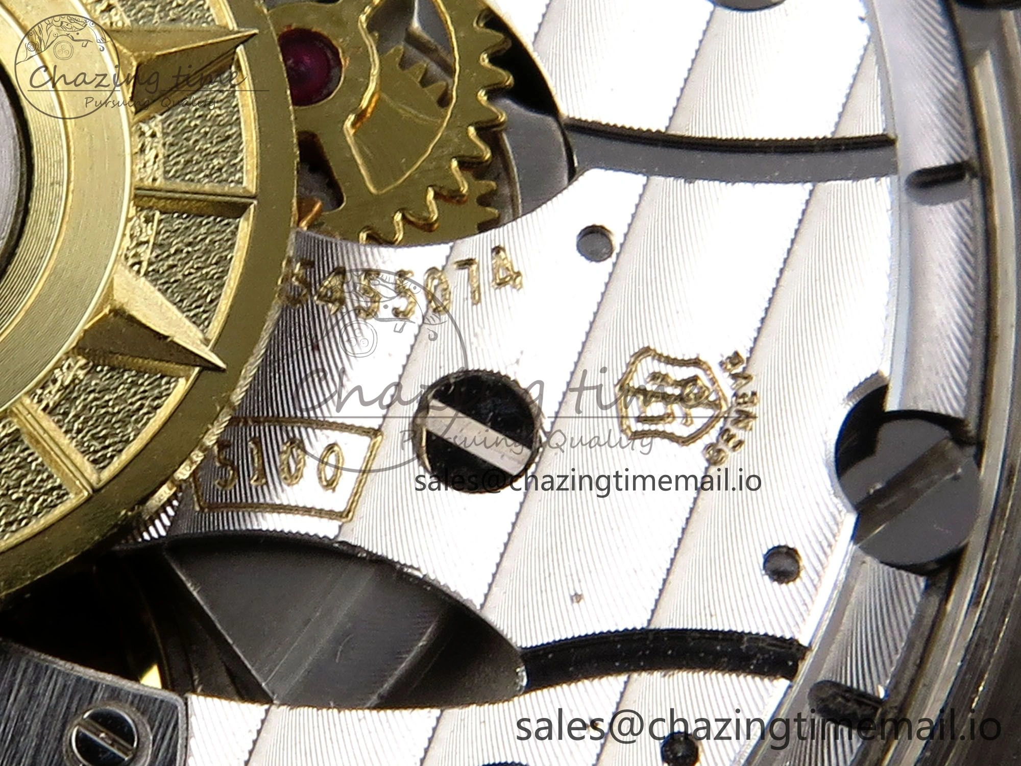 Overseas 4520V SS 8F Best Edition Green Dial On Green Rubber Strap A FashionForward 9854