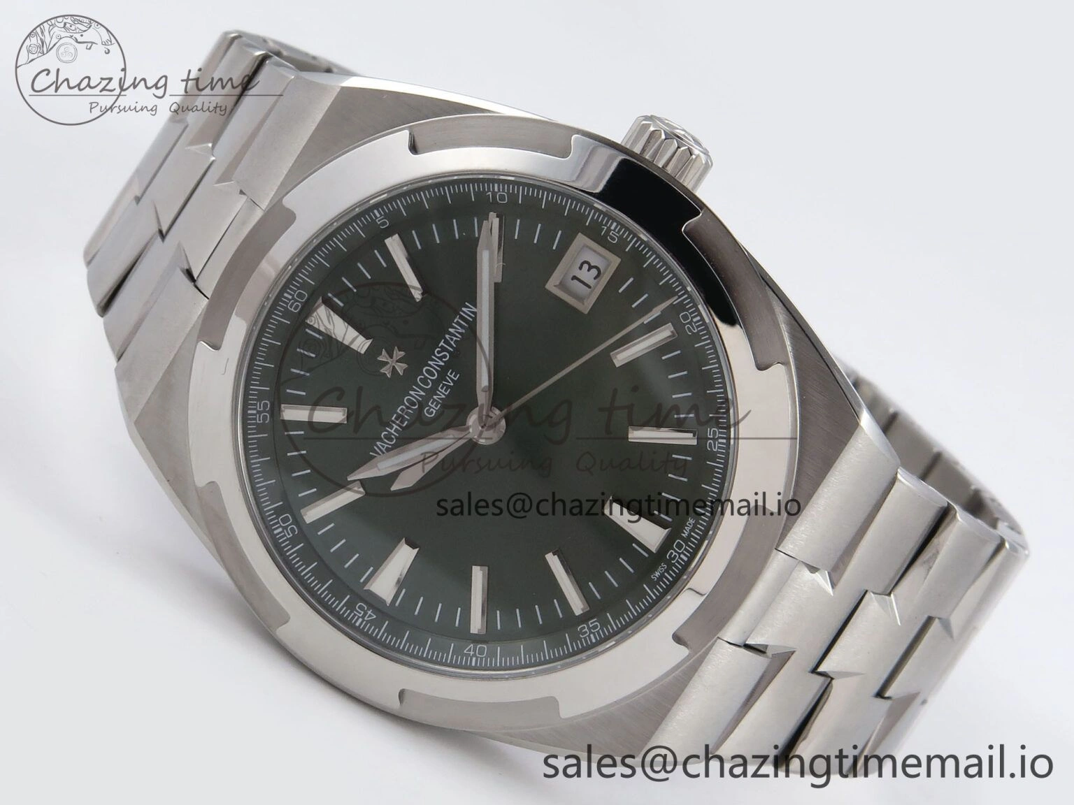 Overseas 4520V SS 8F Best Edition Green Dial on SS Bracelet A FlexibleFit 9845