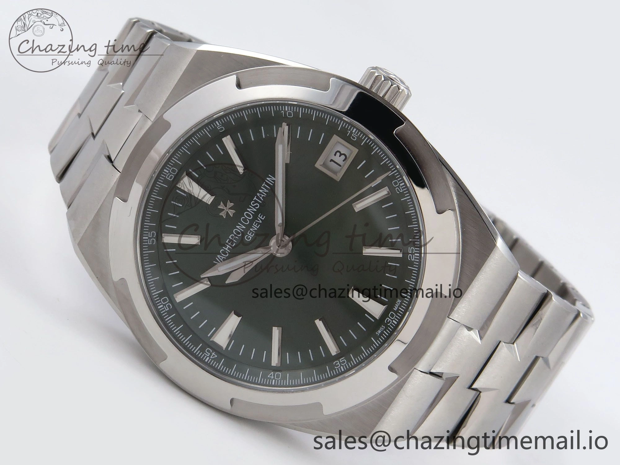 Overseas 4520V SS 8F Best Edition Green Dial on SS Bracelet A FlexibleFit 9845