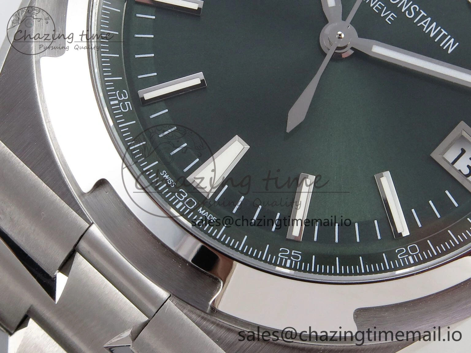 Overseas 4520V SS 8F Best Edition Green Dial on SS Bracelet A FlexibleFit 9845