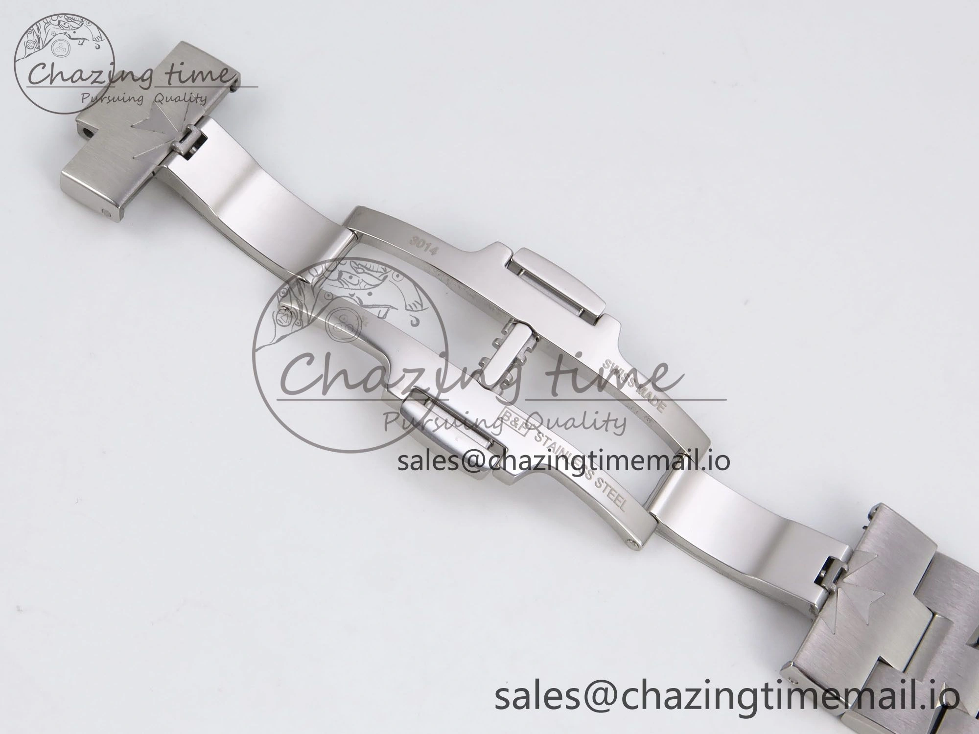Overseas 4520V SS 8F Best Edition Green Dial on SS Bracelet A FlexibleFit 9845