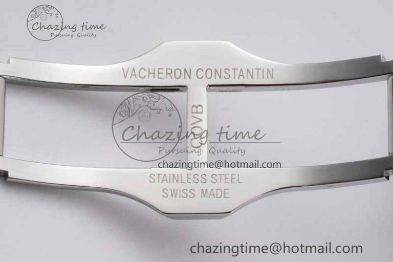 Overseas 47040 SS PPF 1:1 Best Edition White Textured Dial on Black Rubber Strap A UrbanStyle 9884