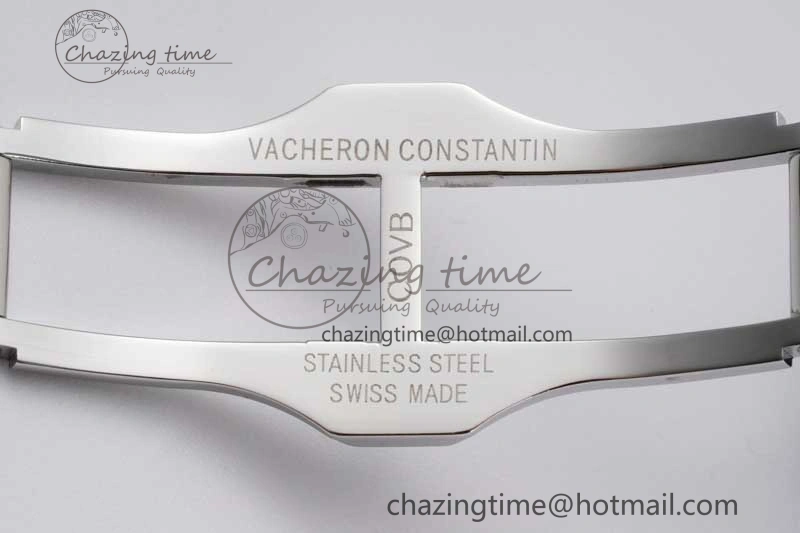 Overseas 47040 SS PPF 1:1 Best Edition White Textured Dial on Black Rubber Strap A UrbanStyle 9884