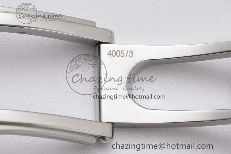 Overseas 47040 SS PPF 1:1 Best Edition White Textured Dial on Black Rubber Strap A UrbanStyle 9884