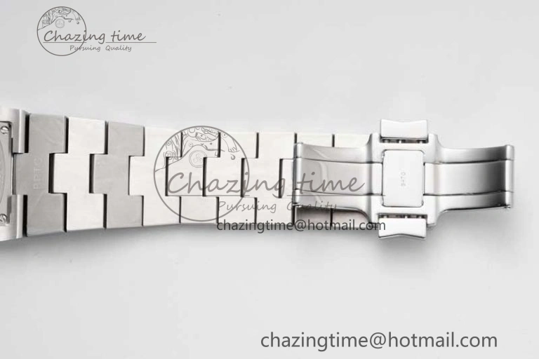 Stretchable Overseas 47040 SS PPF 1:1 Best Edition White Textured Dial on SS Bracelet A 9890
