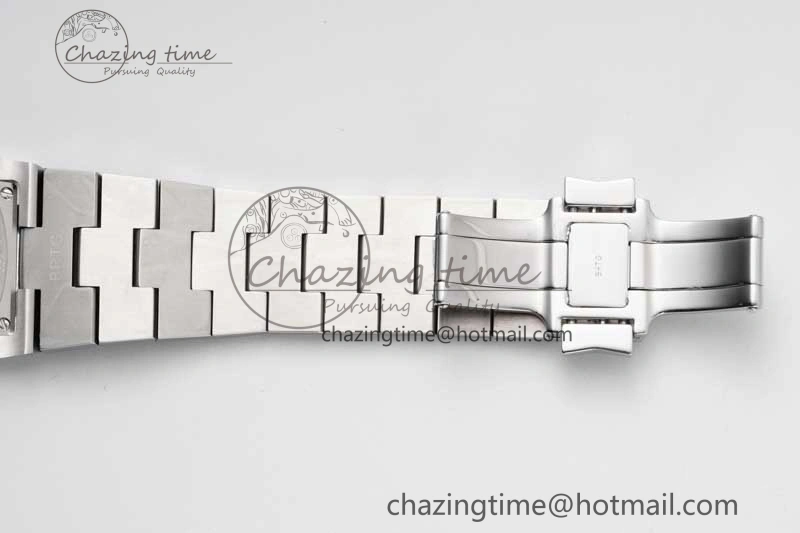Stretchable Overseas 47040 SS PPF 1:1 Best Edition White Textured Dial on SS Bracelet A 9890