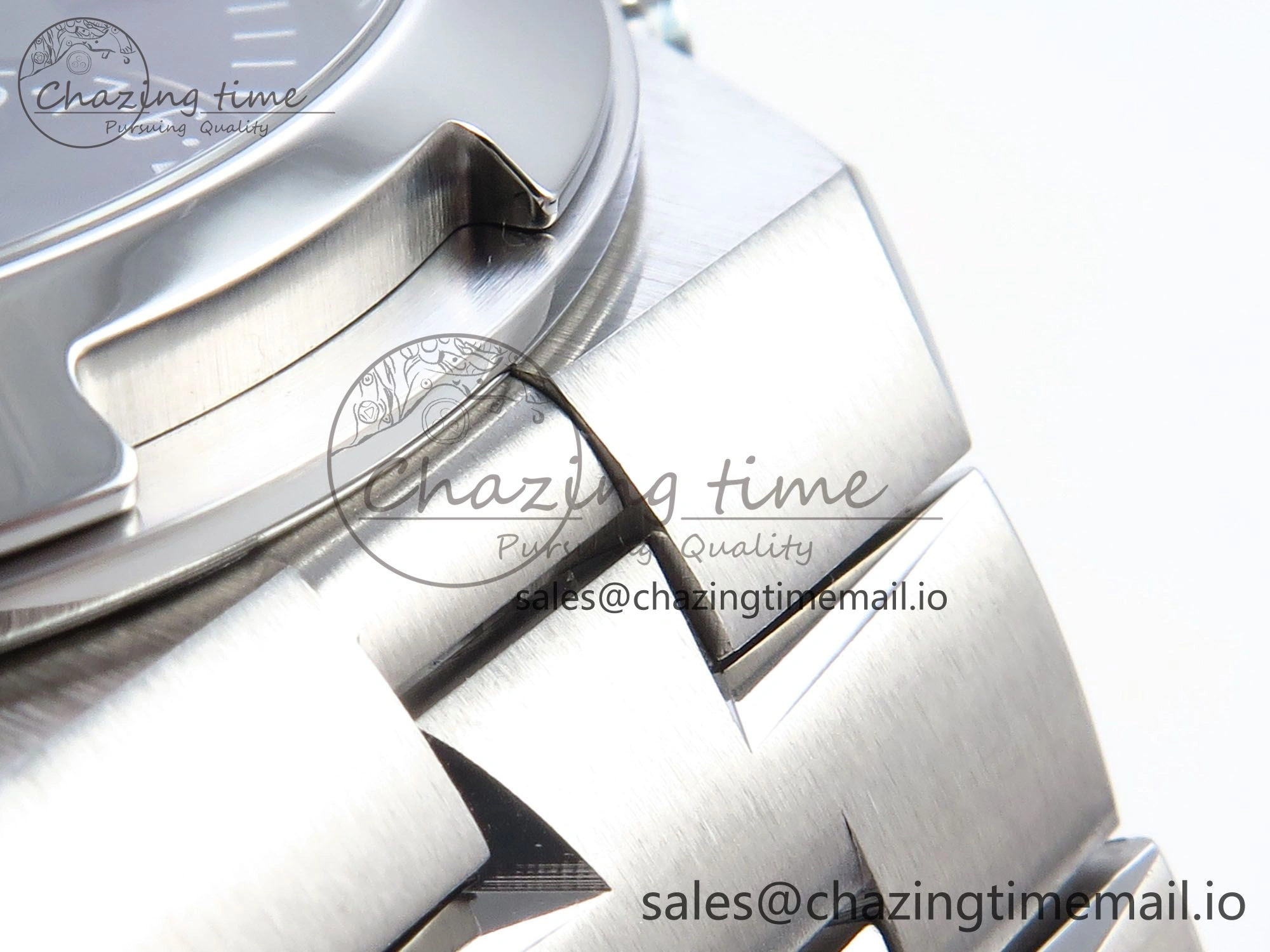 Breathable Overseas 7920V SS 8F Best Edition Black Dial On SS Bracelet A 9830