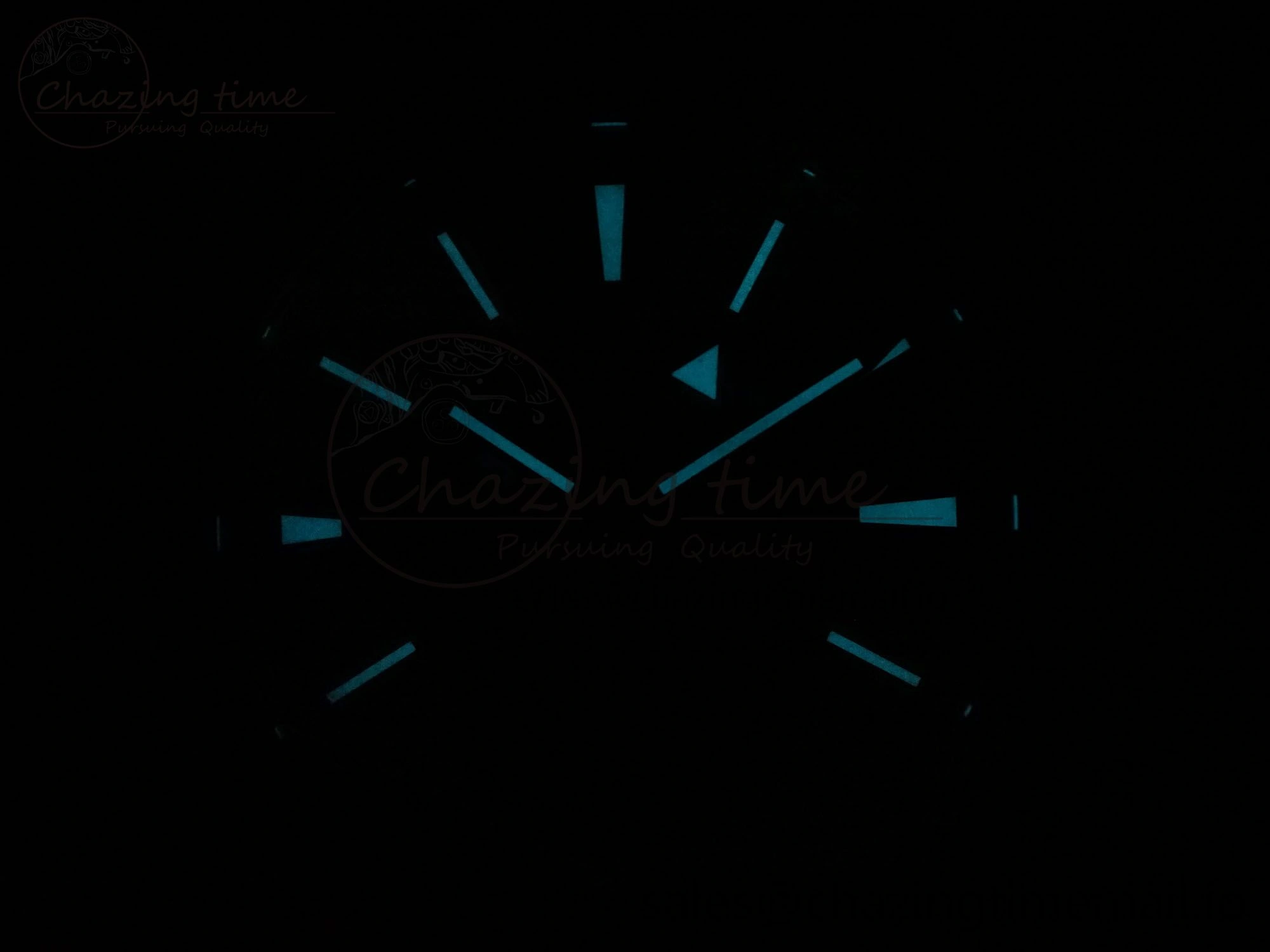 EyeCatching Overseas 7920V SS 8F Best Edition Blue Dial On SS Bracelet A 9832