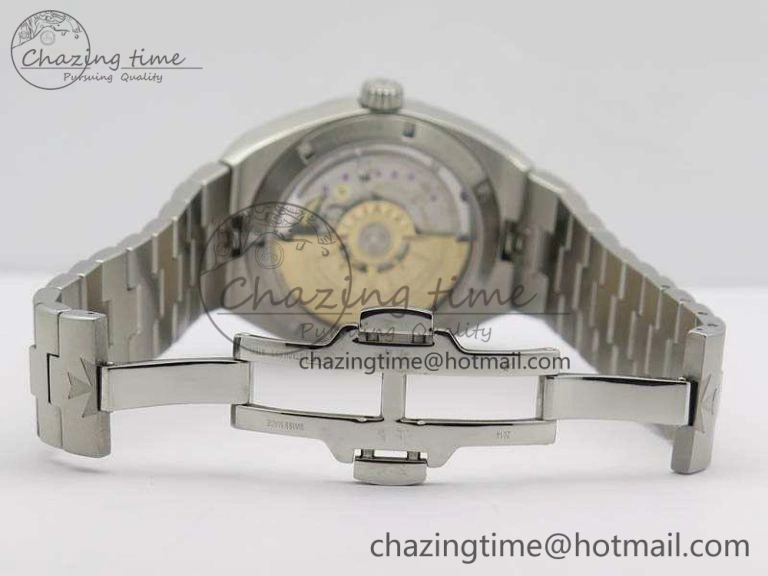 Overseas Automatic BP Maker Best Edition SS Blue Dial On SS Bracelet A WellDesigned 9978