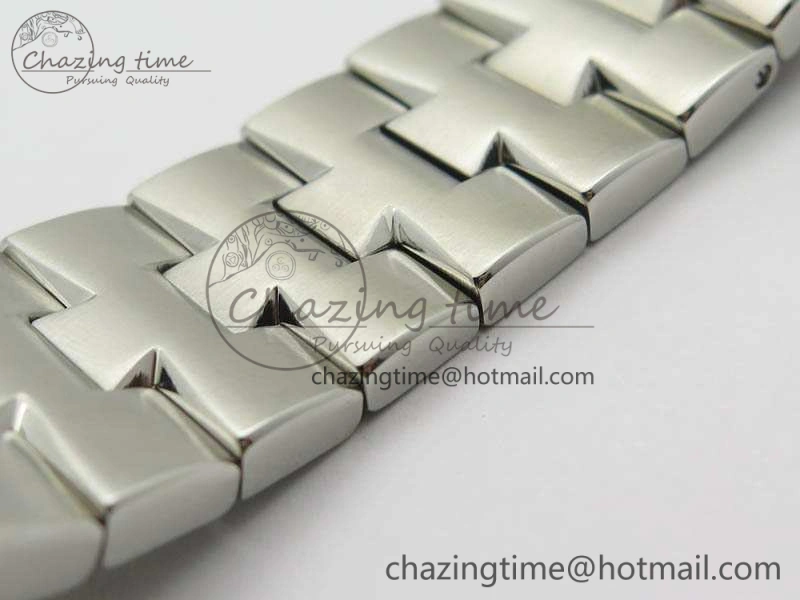 EyeCatching Overseas Automatic BP Maker Best Edition SS Silver Dial On SS Bracelet A 9977
