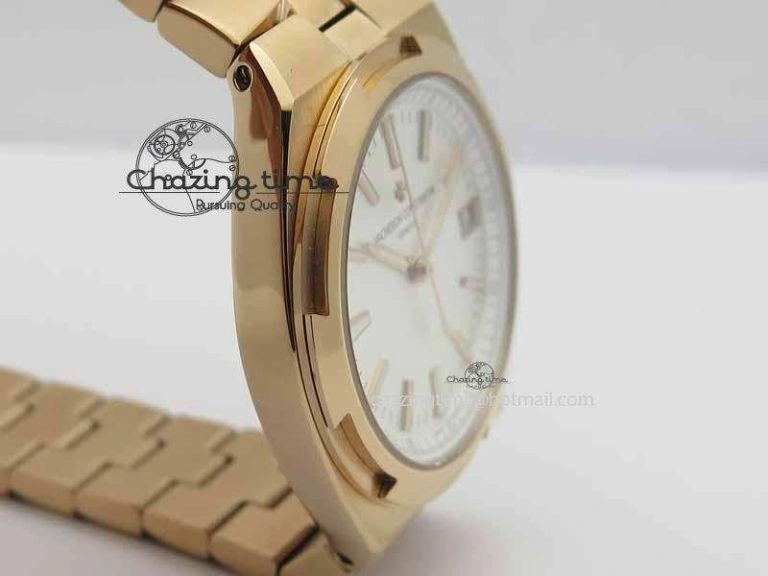 Overseas Automatic RG White Dial On RG Bracelet A Fashionable 9979