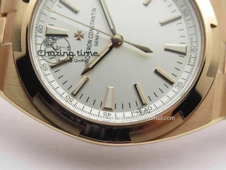 Overseas Automatic RG White Dial On RG Bracelet A Fashionable 9979