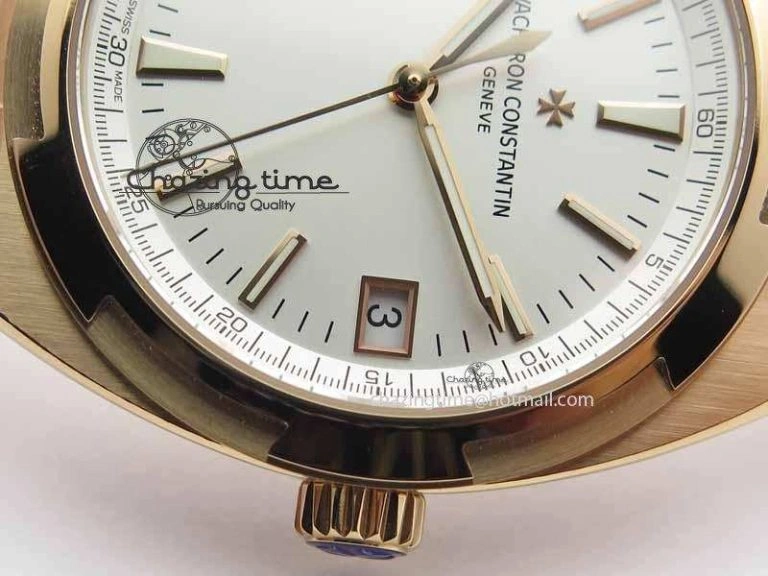 Overseas Automatic RG White Dial On RG Bracelet A Fashionable 9979