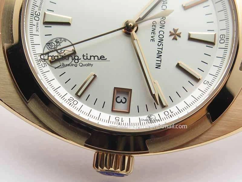 Overseas Automatic RG White Dial On RG Bracelet A Fashionable 9979